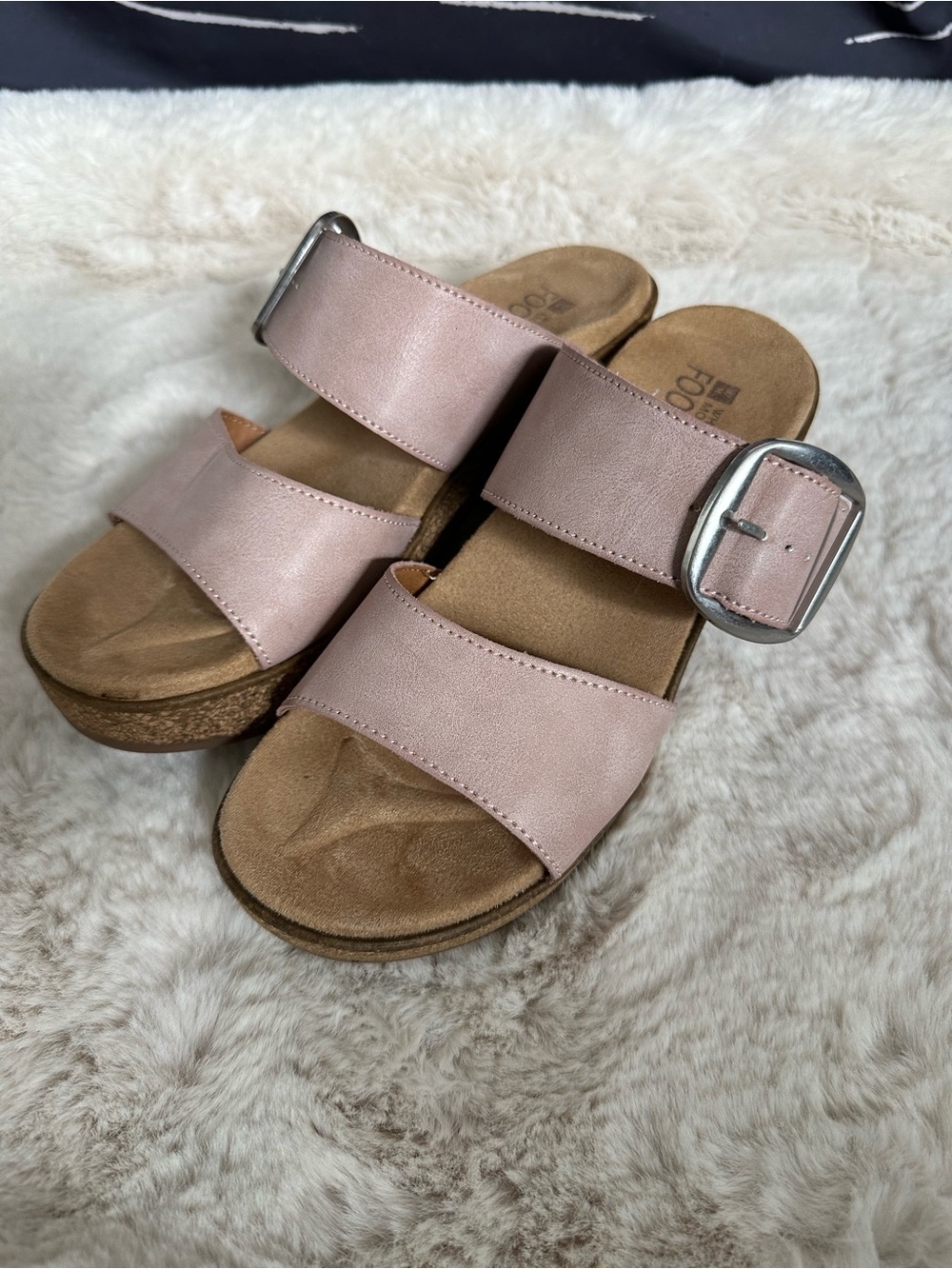 White Mountain Women's Double Strap Slide Sandals in Blush